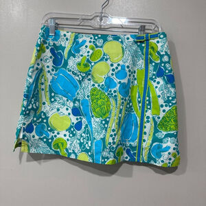 Women's Lilly Pulitzer Green and Blue mushroom and Vegetable Print Skort Size 8